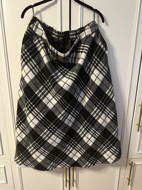 Amazon Black and White Plaid Midi Skirt